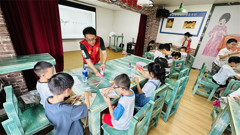 青岛首家儿童友好社区落地八大湖 驻地扎根打造江南体育官方网站社区教育新模式